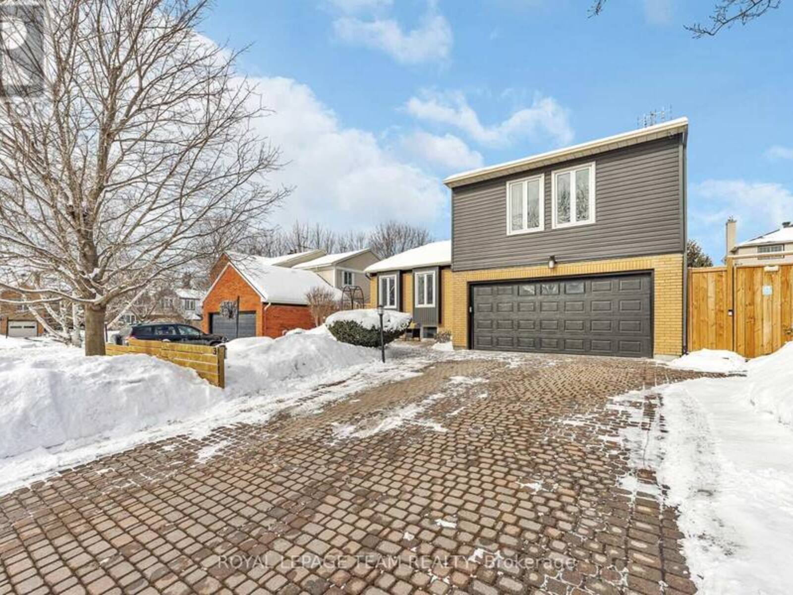 3 TROTTING WAY, Ottawa, Ontario K2M 1B3