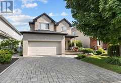 113 BANDELIER WAY | Ottawa Ontario | Slide Image Two