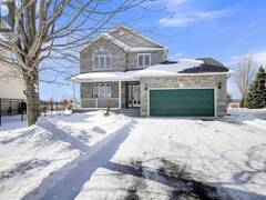 217 OLDE TOWNE AVENUE Russell Ontario, K4R 0B3