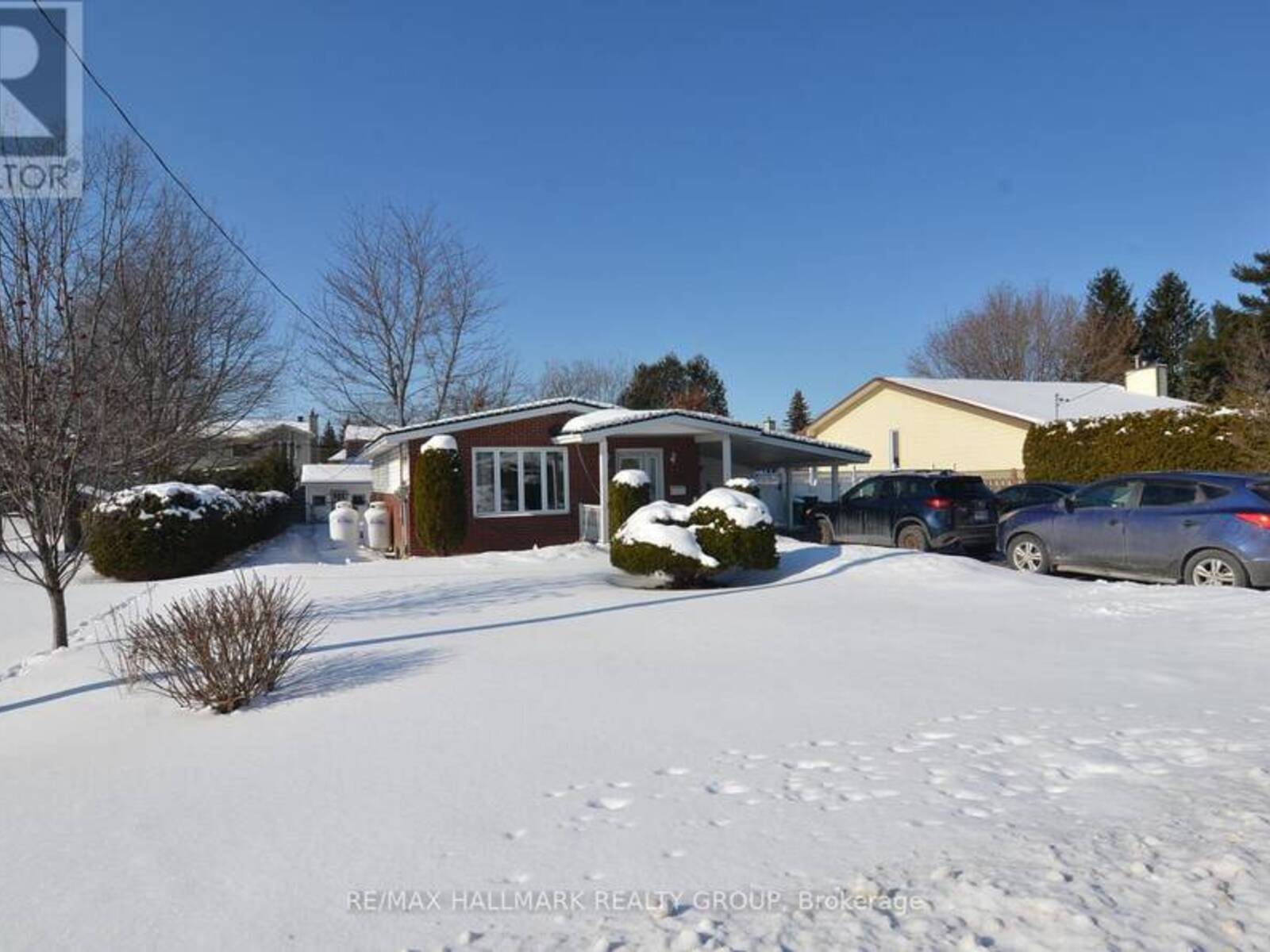 2176 BOYER ROAD, Ottawa, Ontario K1C 1R4