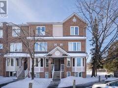 9 - 1657 LOCKSLEY LANE Ottawa Ontario, K1J 1B6