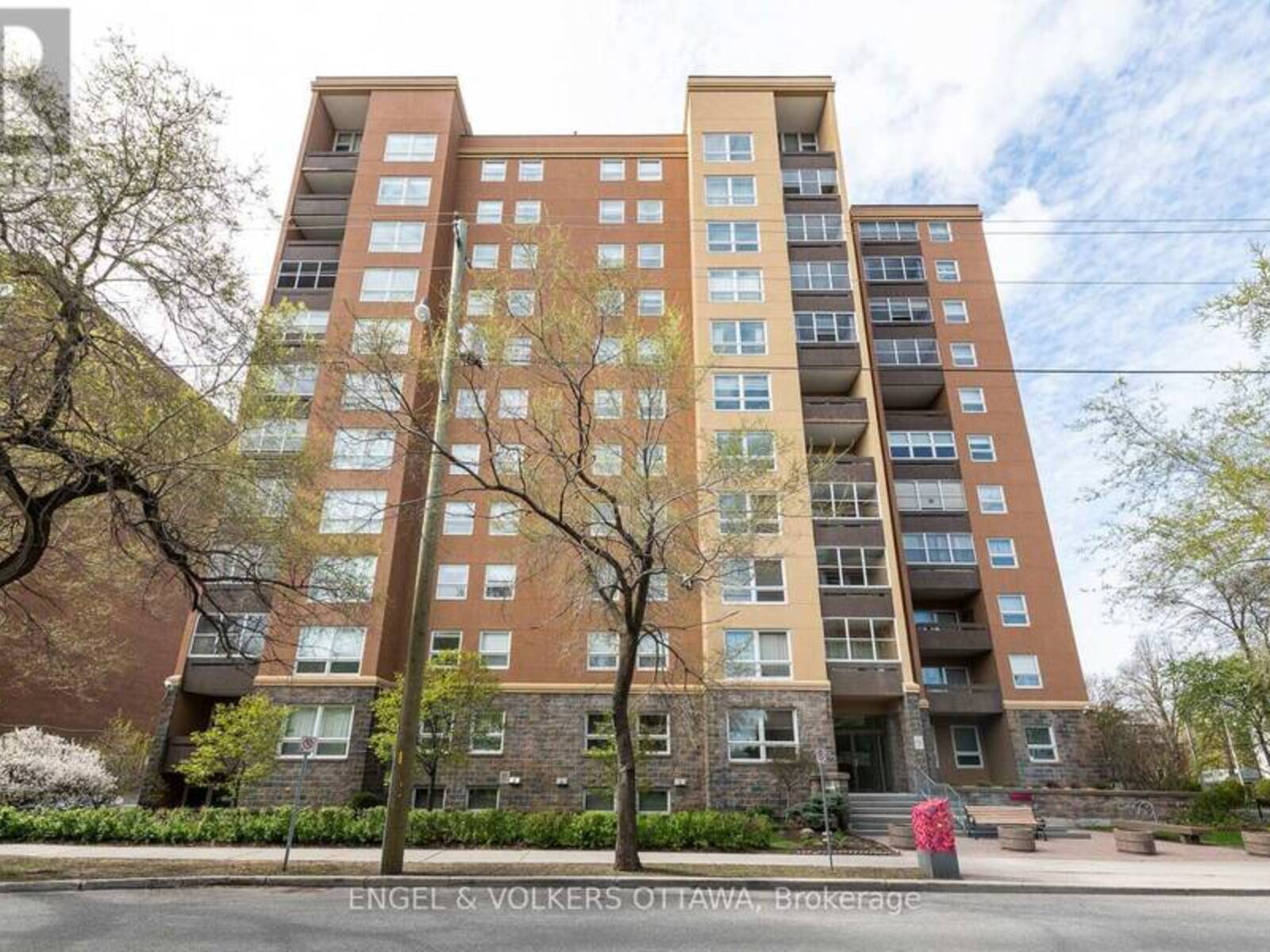 906 - 373 LAURIER AVENUE E, Ottawa, Ontario K1N 8X6