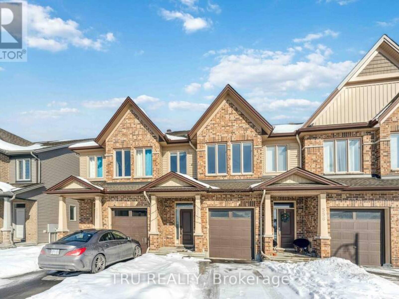 554 EDENWYLDE DRIVE, Ottawa, Ontario K2S 2K5