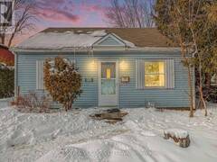 2825 HAUGHTON AVENUE Ottawa Ontario, K2B 6Z2