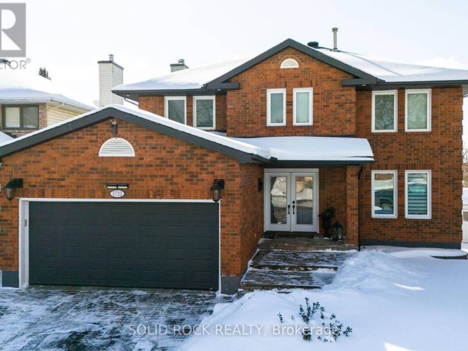 5723 KEMPLANE COURT, Ottawa, Ontario K1W 1B8