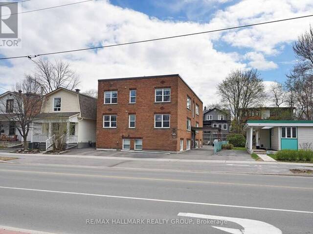 310 BYRON AVENUE Ottawa Ontario, K1Z 6Z1 - Multi-family Home For Sale