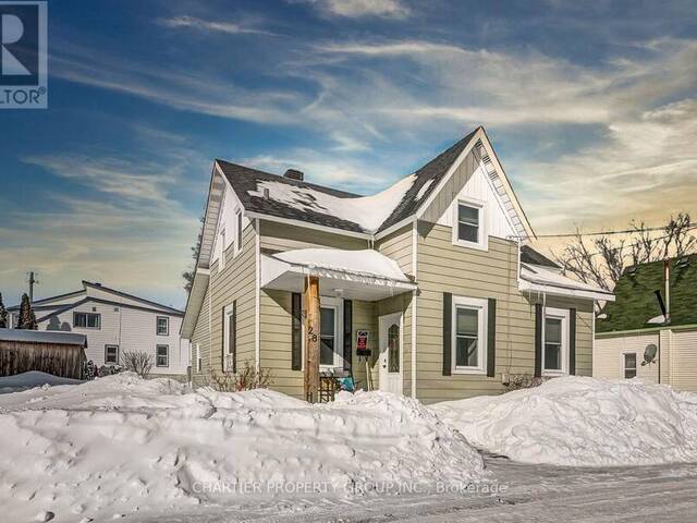 28 ALBERT STREET Almonte Ontario, K0A 1A0 - 2 Bedrooms Home For Sale