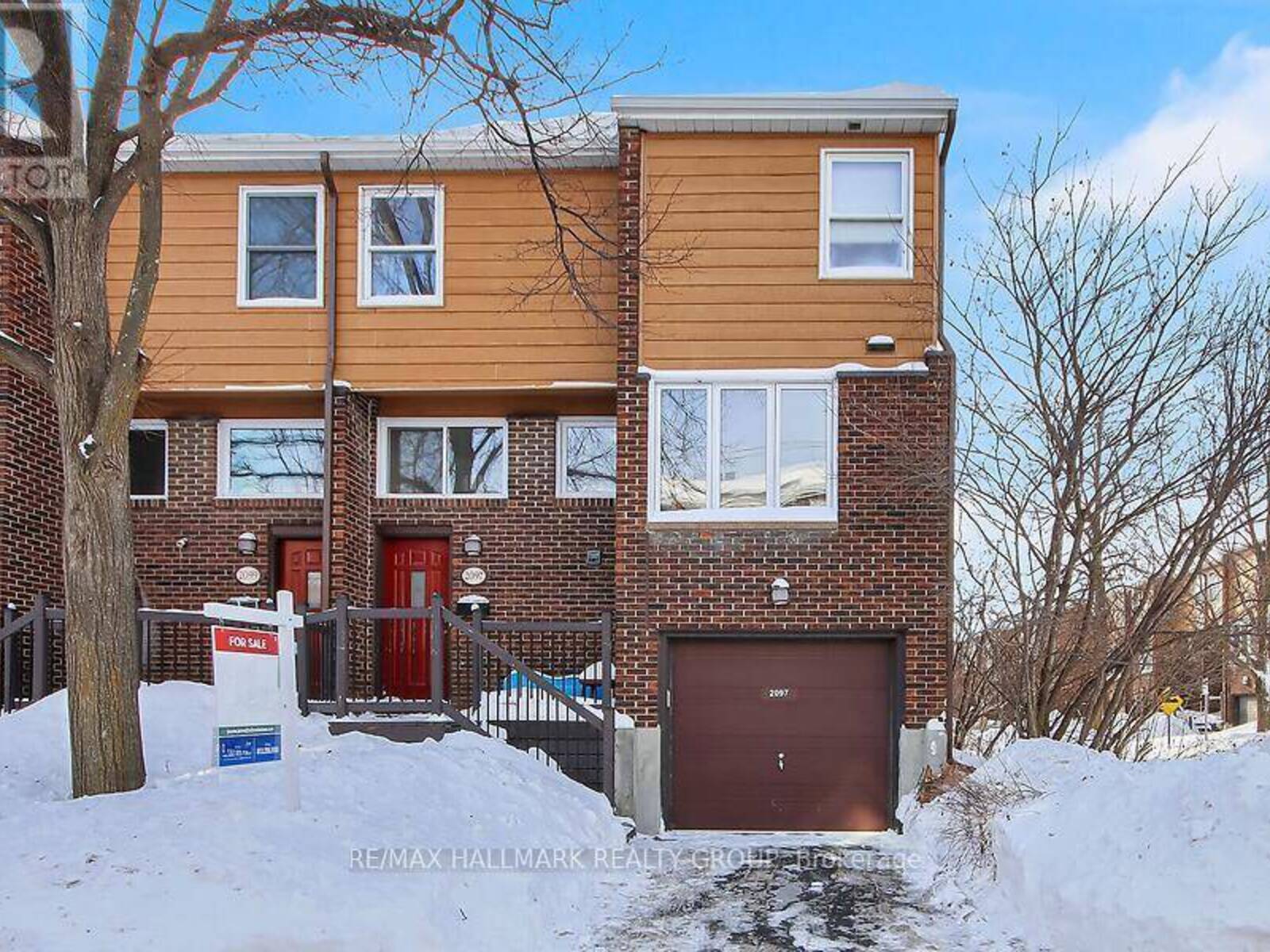 2097 ERIC CRESCENT, Ottawa, Ontario K1B 4P5