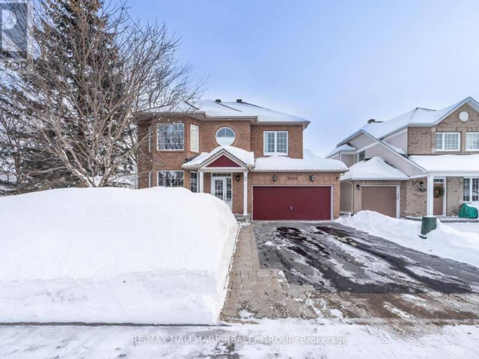 2220 DES GRANDS CHAMPS WAY, Ottawa, Ontario K1W 1K2