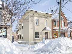 29 COMMANDA WAY Ottawa Ontario, K1M 1G1