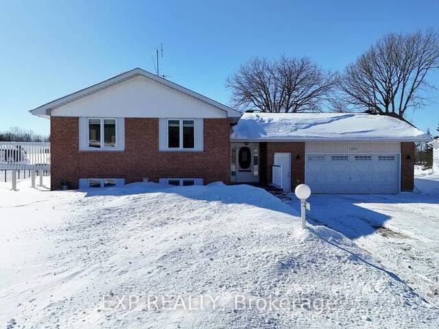 3228 FETTERLY DRIVE Ottawa Ontario, K0A 2G0 - Property For Sale