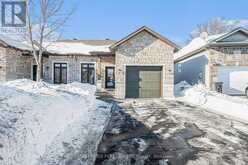 210 TRILLIUM CIRCLE | Alfred and Plantagenet Ontario | Slide Image One