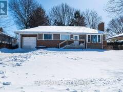 20 ELIZABETH AVENUE Kingston Ontario, K7M 3G8