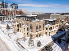 204 - 399 BAYROSE DRIVE Ottawa Ontario, K2J 5W2