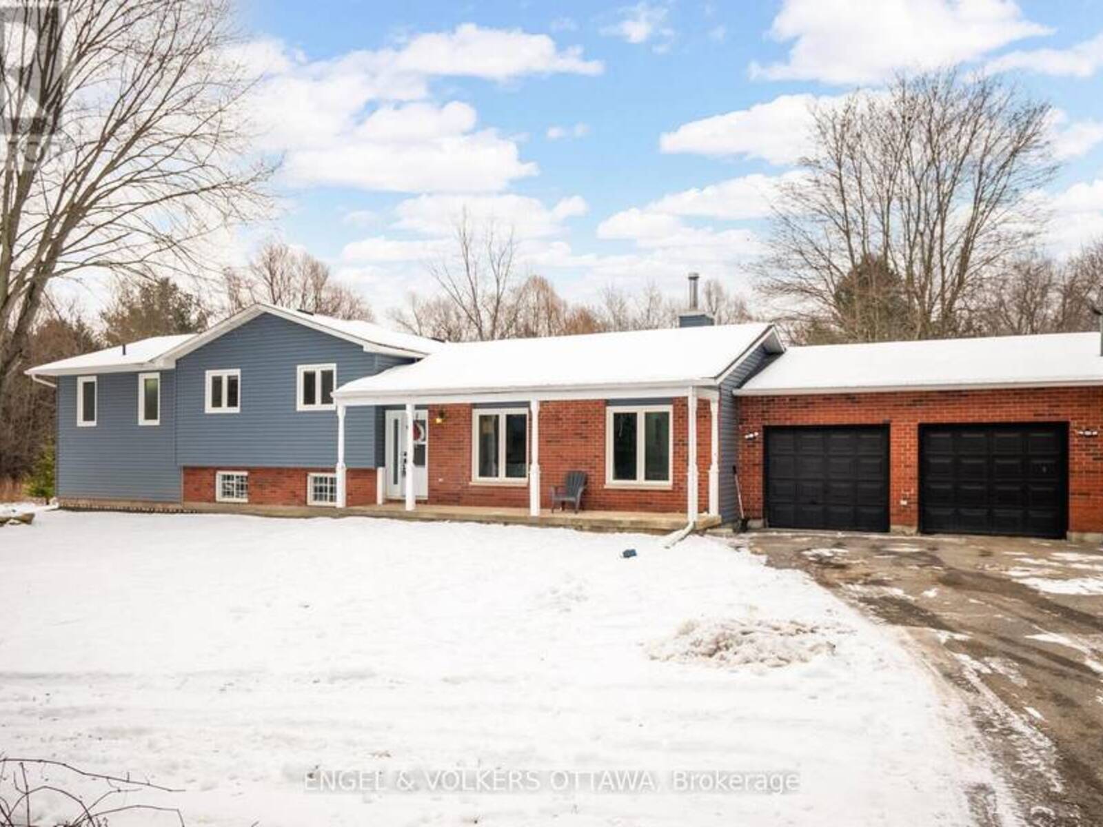 8301 ALBERT BOUWERS CIRCLE, Ottawa, Ontario K0A 2P0