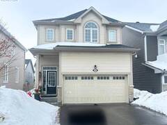 618 SILVER SPRUCE WAY Ottawa Ontario, K2M 2T6