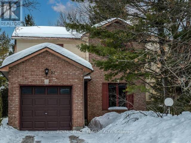 37 DENHAM WAY Ottawa Ontario, K2S 1H5 - 3 Bedrooms Home For Sale