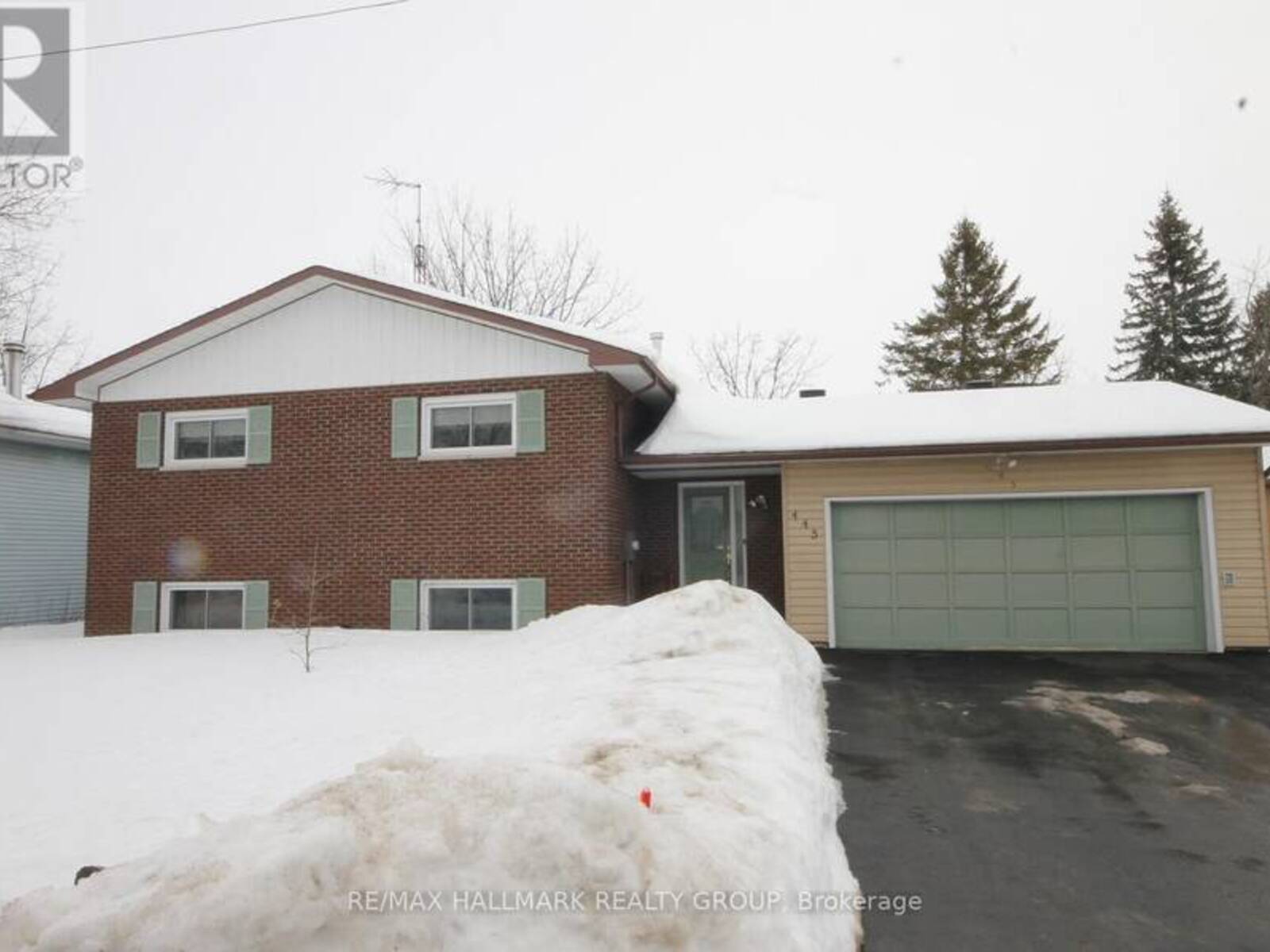 445 VICTORIA STREET, Winchester, Ontario K0C 2K0