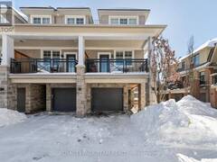 204 DALKEITH Ottawa Ontario, K1Y 2H7