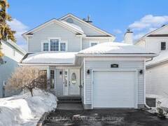 708 FARMBROOK CRESCENT Ottawa Ontario, K4A 2L4