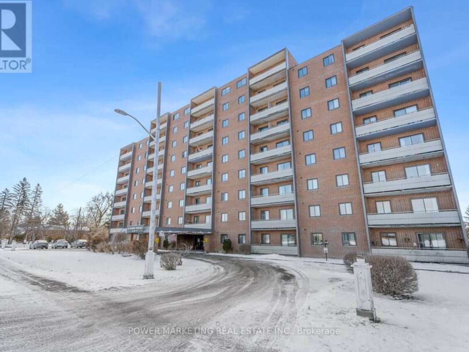 204 - 41 SUNSET BOULEVARD, Perth, Ontario K7H 3H8