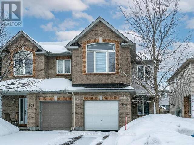 205 TALLTREE CRESCENT Ottawa Ontario, K2S 0A9 - 3 Bedrooms Home For Sale