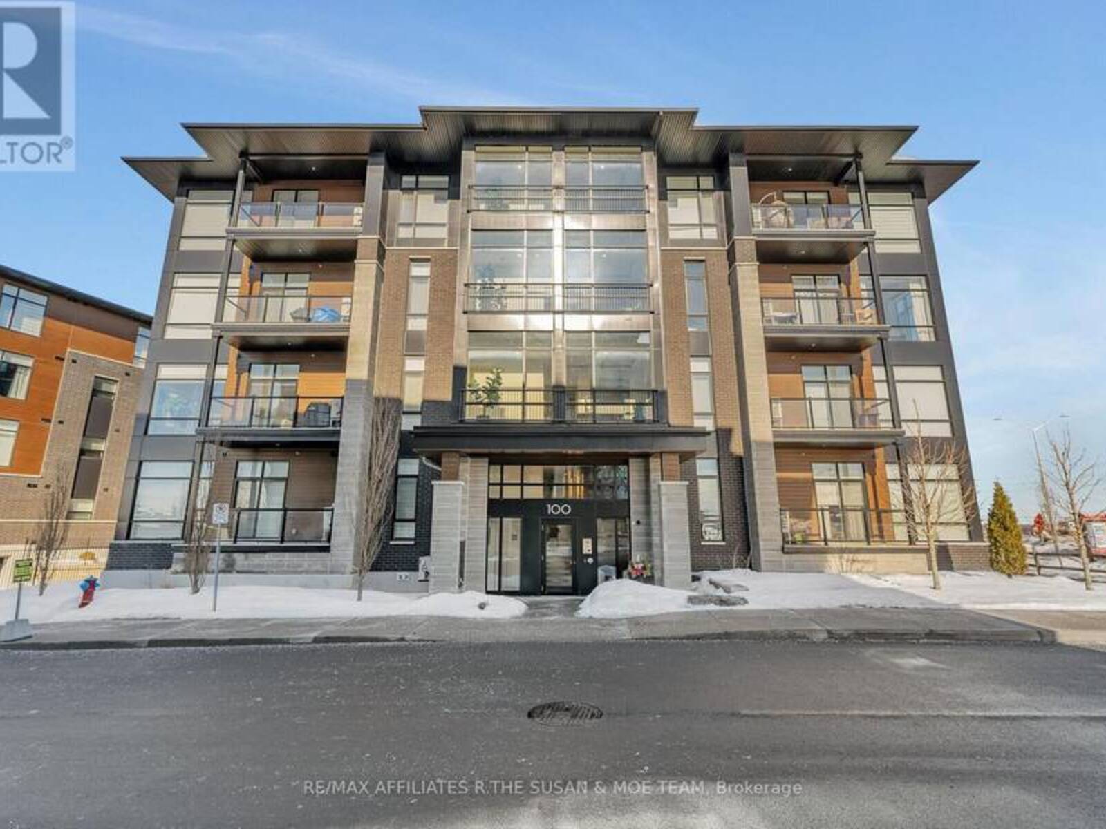 203 - 100 CORTILE, Ottawa, Ontario K1V 2S8