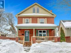 35 GEORGE STREET N Smiths Falls Ontario, K7A 1Y6