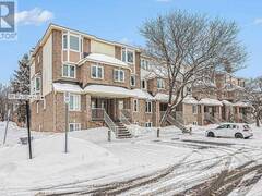 34 - 217 BRISTON Ottawa Ontario, K1G 5R5