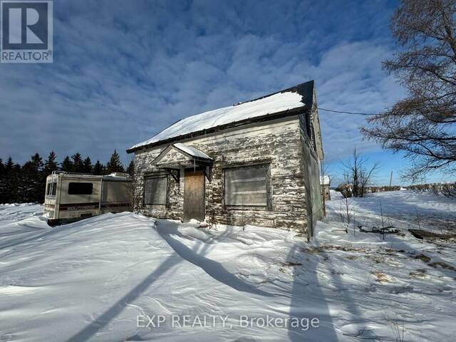 201 COUNTY 15 ROAD Alfred and Plantagenet Ontario, K0B 1J0 - 3 Bedrooms Home For Sale