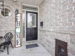 739 REGIMENT AVENUE Ottawa Ontario, K2M 0E6