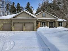 28 LADDIE LANE Springwater Ontario, L9X 0C3