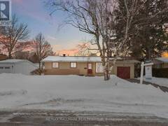 6 ELLERY CRESCENT Ottawa Ontario, K2H 6M6