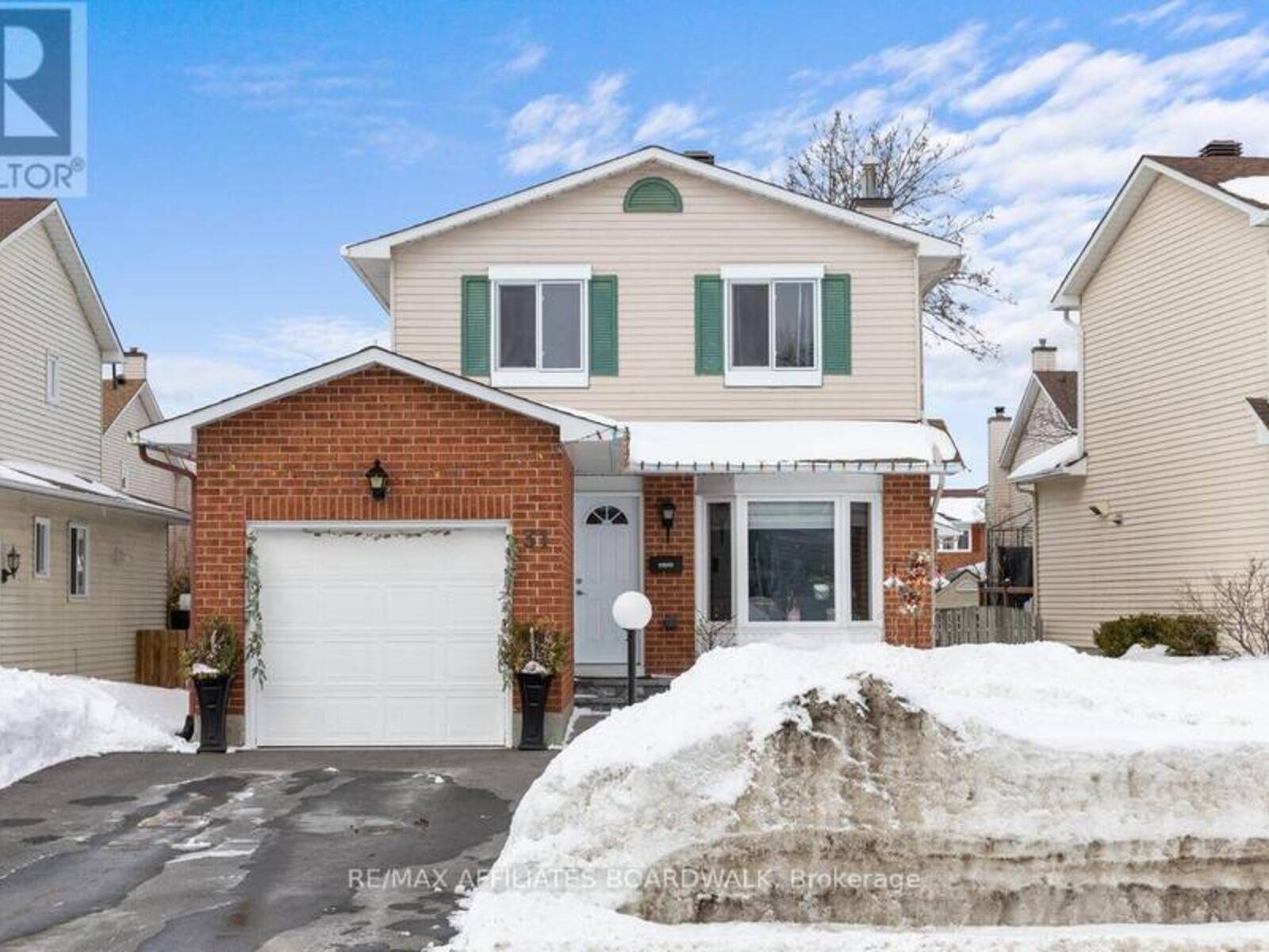 31 PALOMINO DRIVE, Ottawa, Ontario K2M 1M2