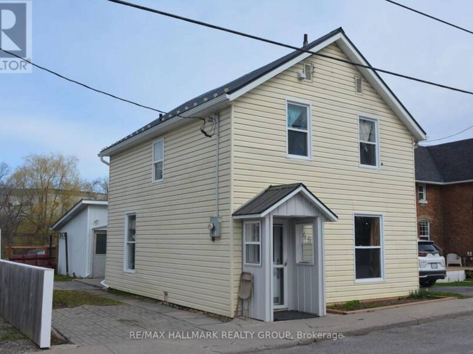 45 CARLETON STREET, Almonte, Ontario K0A 1A0