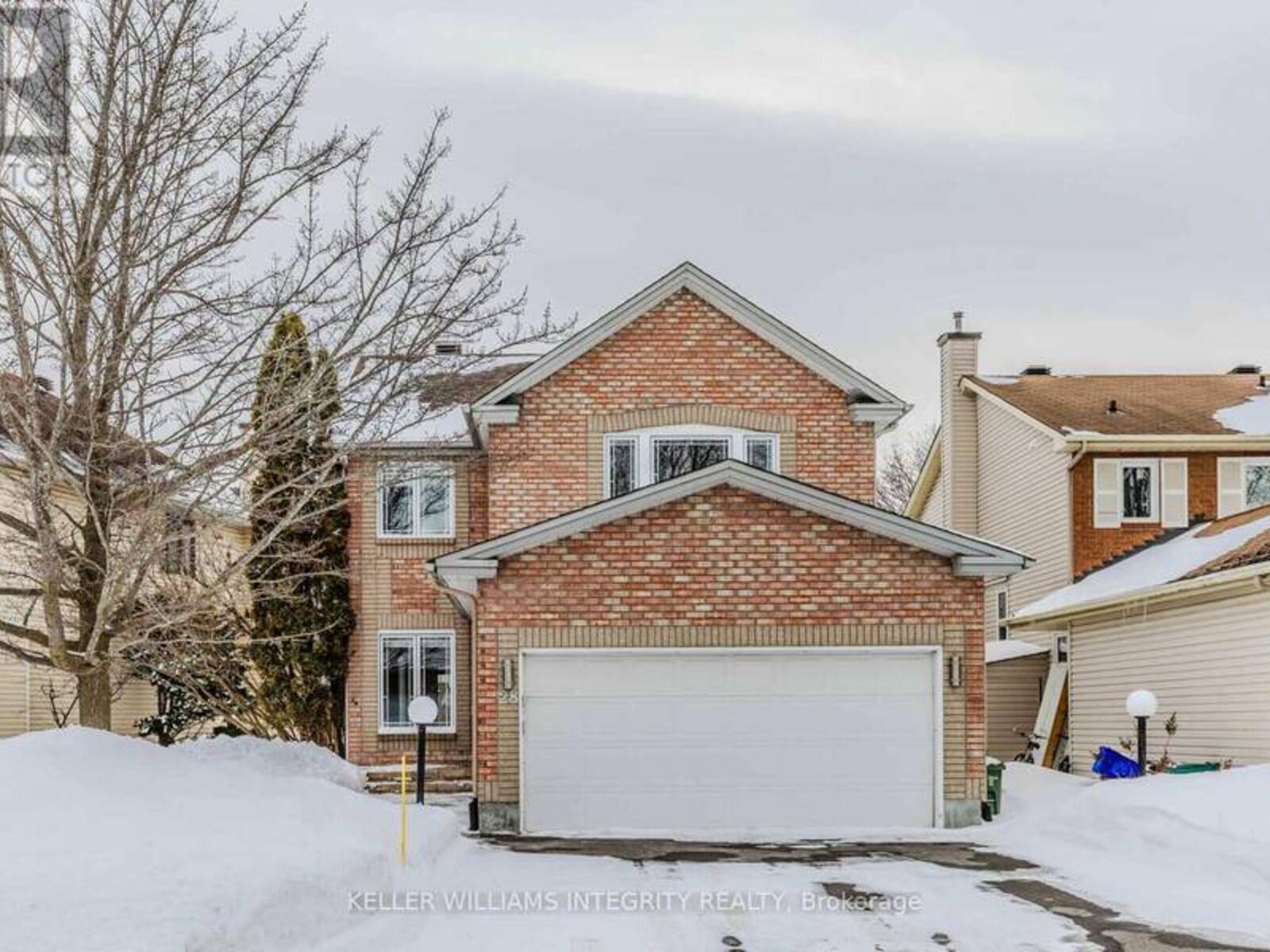 28 AVONHURST AVENUE W, Ottawa, Ontario K2J 4L2