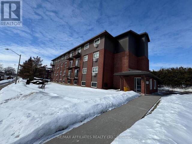 9 - 6 CHARLOTTE PLACE Brockville Ontario, K7V 6S9 - 2 Bedrooms Condo For Sale