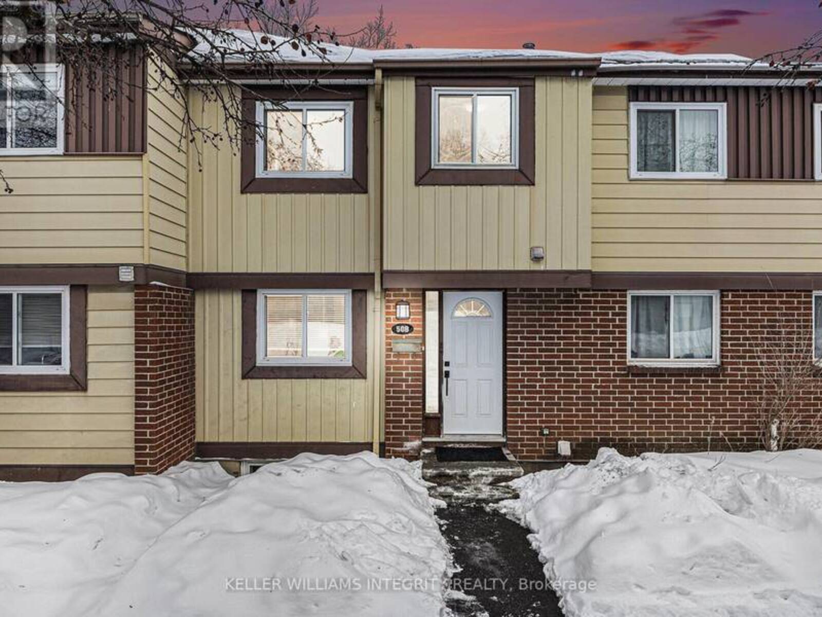 50B FOXFIELD DRIVE, Ottawa, Ontario K2J 1P7