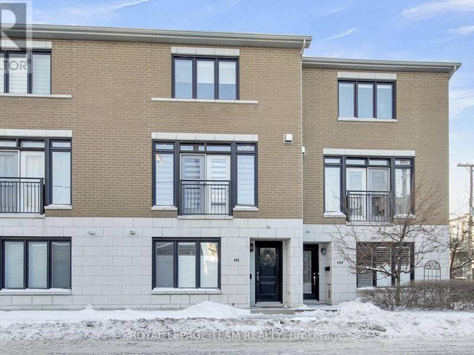 400 BERKLEY AVENUE, Ottawa, Ontario K2A 4H4