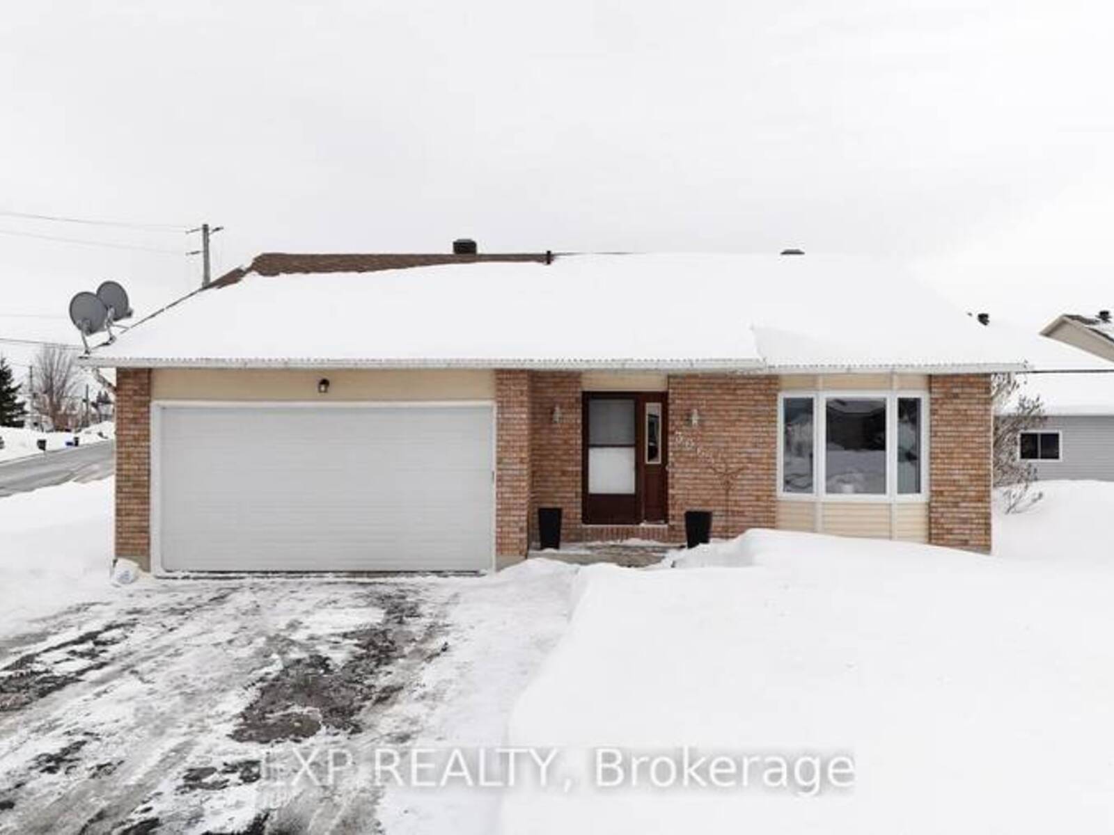 3064 PRINCIPALE STREET, Alfred and Plantagenet, Ontario K0A 3K0