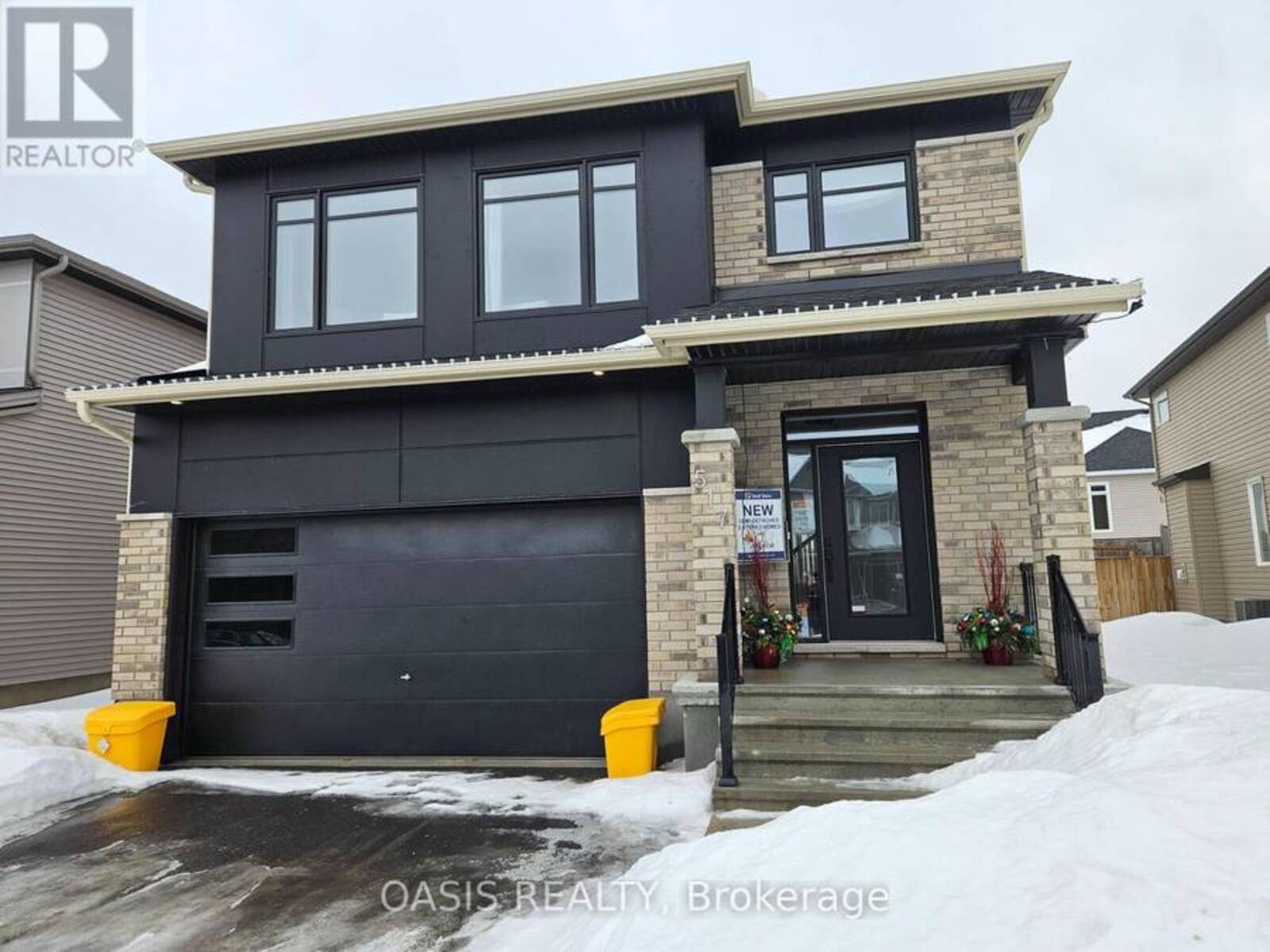 517 EDENWYLDE DRIVE, Ottawa, Ontario K2S 2K4