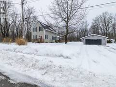 7783 POPHAM STREET Ottawa Ontario, K0A 3J0