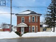 111 BROCKVILLE STREET Smiths Falls Ontario, K7A 3Y7