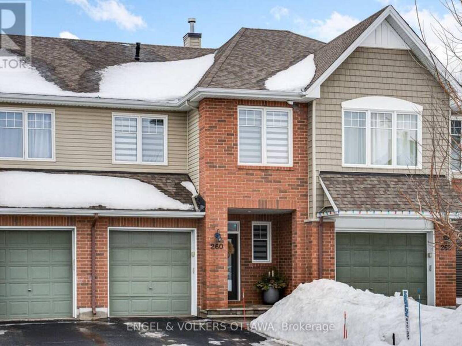 260 MEADOWLILLY ROAD, Ottawa, Ontario K1T 0H4