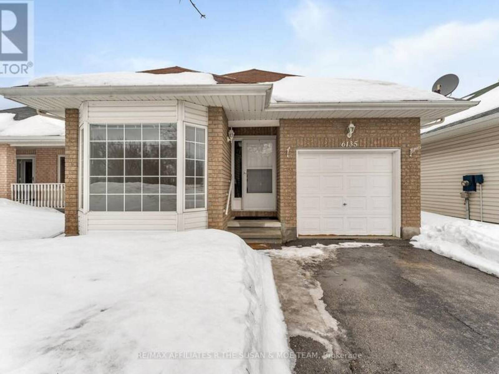 6135 ABBOTT STREET E, Ottawa, Ontario K2S 1V5