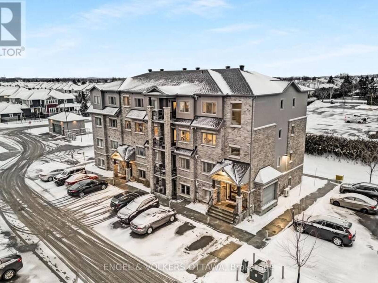 7 - 345 TRIBECA PRIVATE, Ottawa, Ontario K2J 6B4