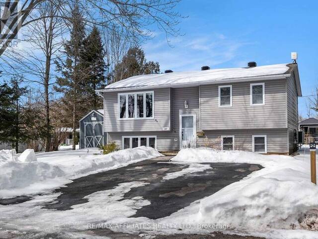 107 - 26 SALMON SIDE ROAD Smiths Falls Ontario, K7A 4S5 - 4 Bedrooms Home For Sale