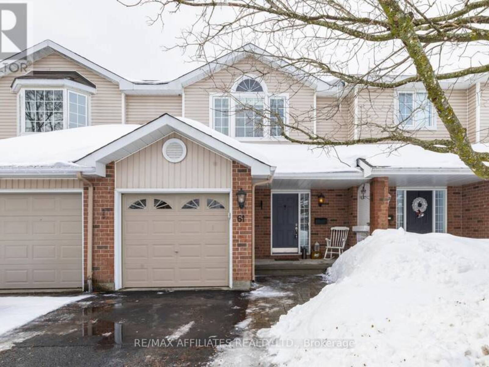 61 WHALINGS CIRCLE, Ottawa, Ontario K2S 1S4