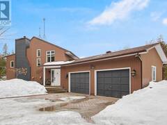 752 KING'S CREEK ROAD Ottawa Ontario, K0A 1B0