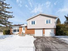 132 DES PINS STREET Russell Ontario, K4R 1C5